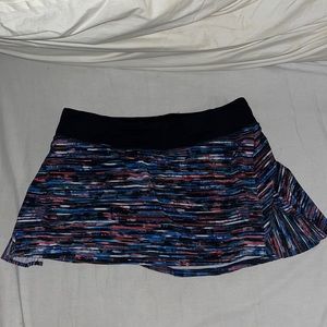 Lululemon skort “Run with Heart”